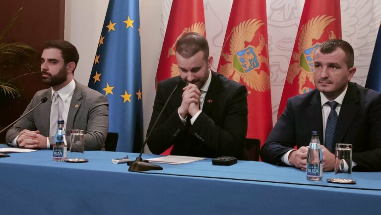 Spajić: Demokrate treba da odgovore na pitanje izlaze li iz Vlade