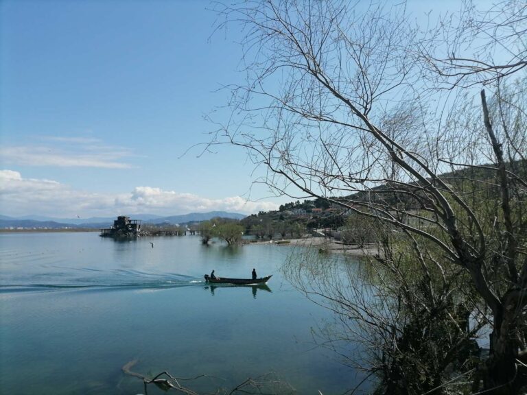 Sunčano i toplo, temperatura do 19 stepeni