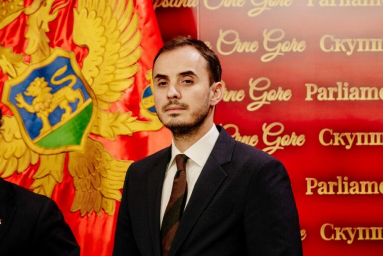 KONATAR SAOPŠTIO: URA će predložiti povećanje dječijih dodataka za 50 odsto