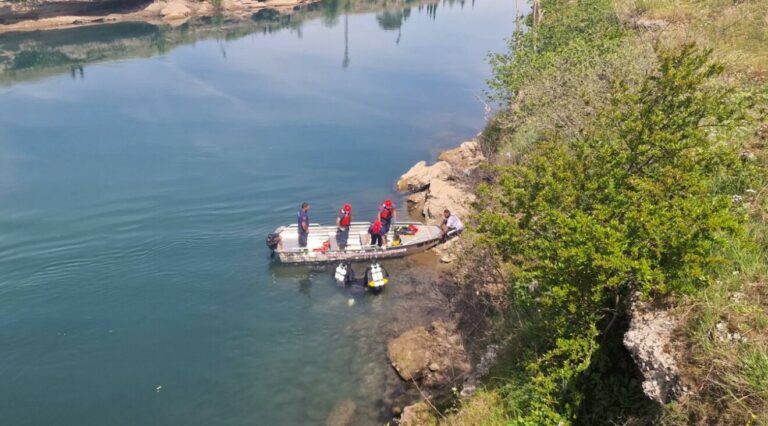 Nakon tri dana potrage iz Morače izvučeno tijelo muške osobe