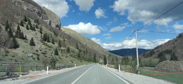 Stanje na putevima: Na ovim dionicama je izmijenjen režim saobraćaja