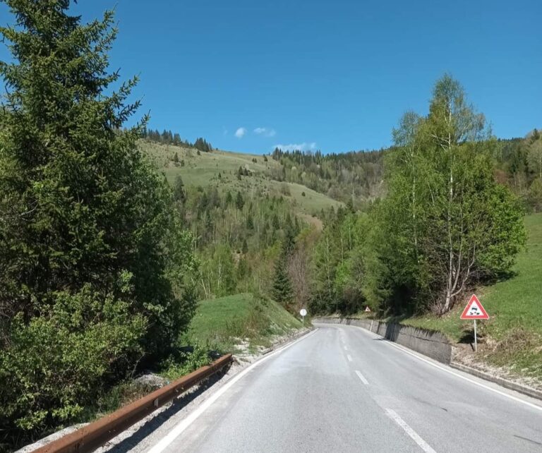 Stanje na putevima: Vidljivost dobra, kolovozi suvi