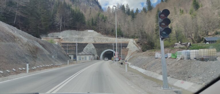 ASP: Put kroz Klisuru se plaća već deceniju, cijena dostigla 63,1 milion, u poslednjem mjesecu prošle godine plaćeno je novih 818 hiljada eura