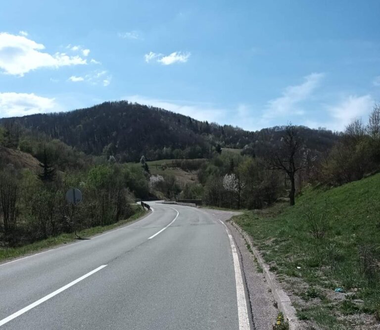 Stanje na putevima: Povoljni uslovi za vožnju