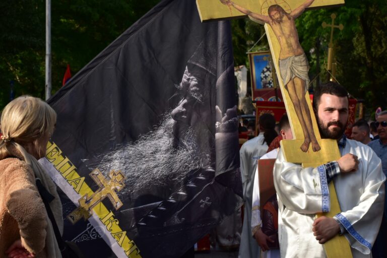 Kako u novim okolnostima homogenizovati srpsko biračko tijelo i vratiti povjerenje razočaranih glasača