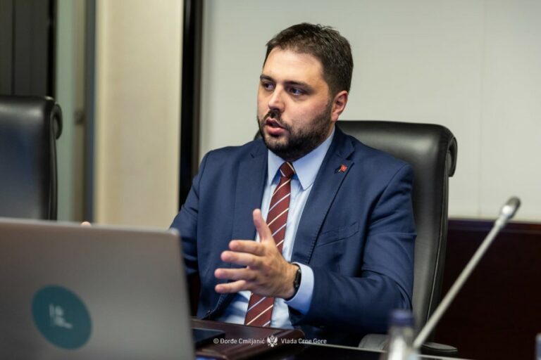 Martinović: Više od šest miliona za projekte u Beranama, Šavniku…