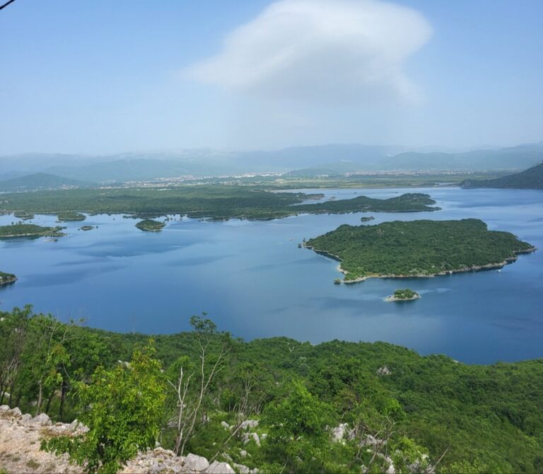 Pretežno sunčano, temperatura do 28 stepeni