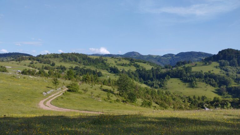 Sunčan vikend, temperatura do 30 stepeni
