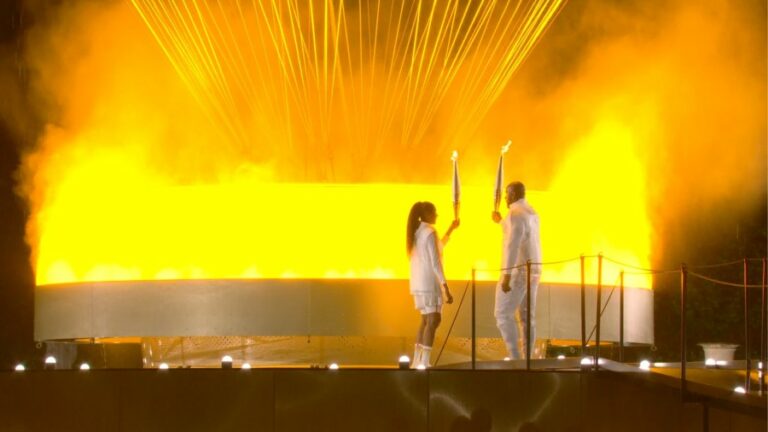 Olimpijske igre zvanično otvorene, plamen zapalili Mari Žoze Perek i Tedi Riner