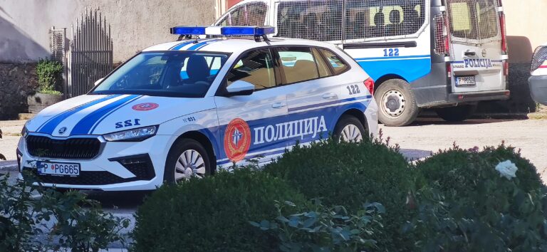 Hapšenje u Kotoru: Vozilom upravljao brzinom od 207 km/h