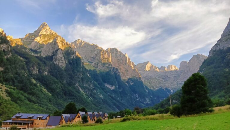 Pretežno sunčano, popodne naoblačenje