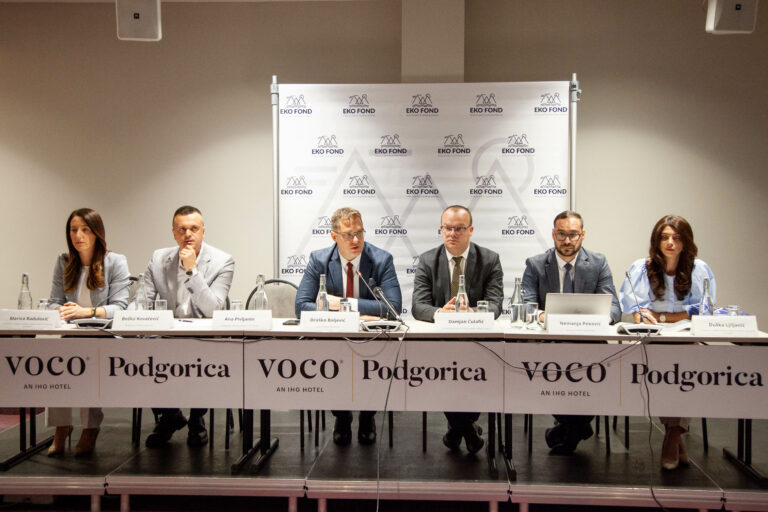 Uručene Odluke o dodjeli sredstava za nabavku komunalne opreme