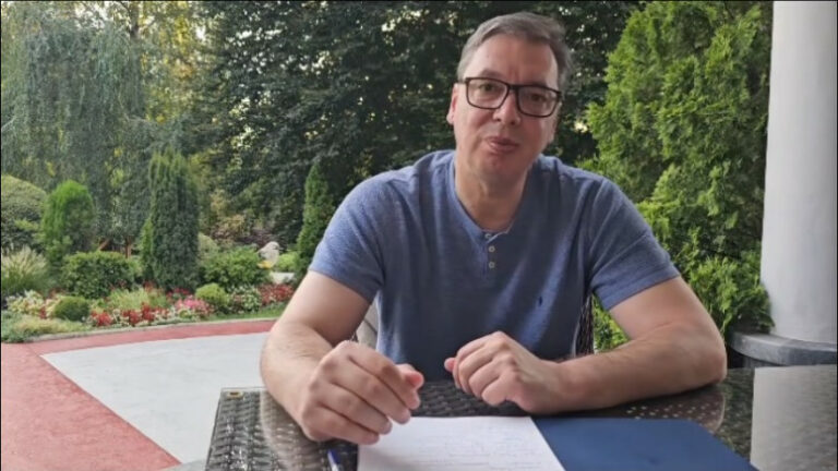 Vučić: Neće biti rušenja vlasti na ulicama, nasiljem se neće promijeniti ništa – nigdje ne bježim