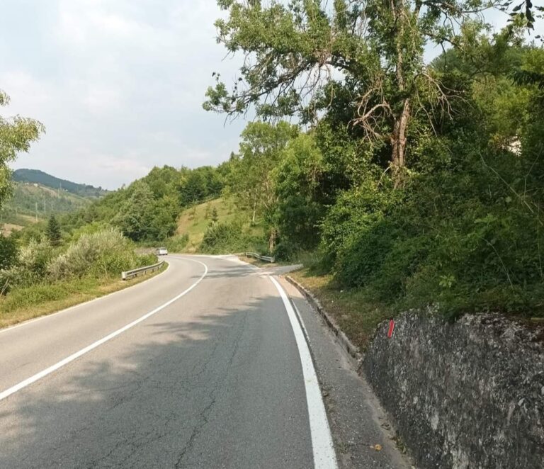 AMSCG: Oprezna vožnja, prilagođena uslovima i stanju na putu