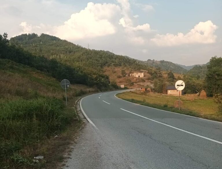 AMSCG: Vožnju prilagoditi uslovima na putu