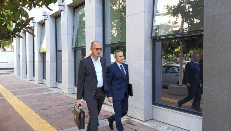 Viši sud: Veljović za par dana imao pet operacija, nalazi se u teškom stanju
