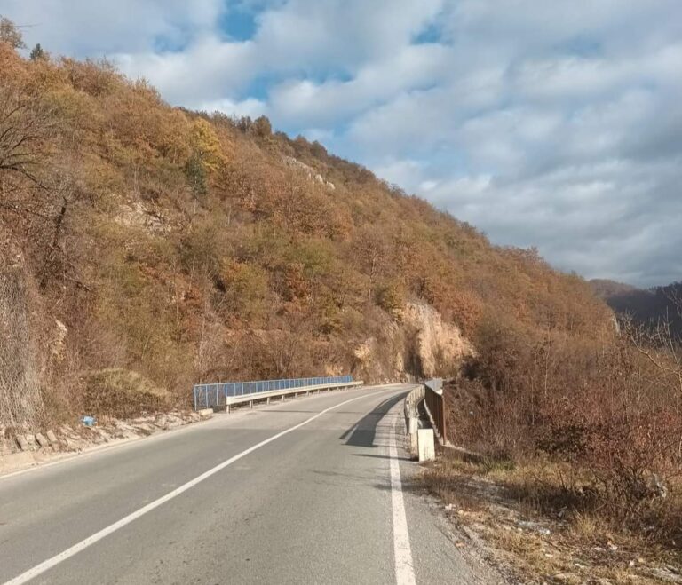 Stanje na putevima: Radovi na više dionica