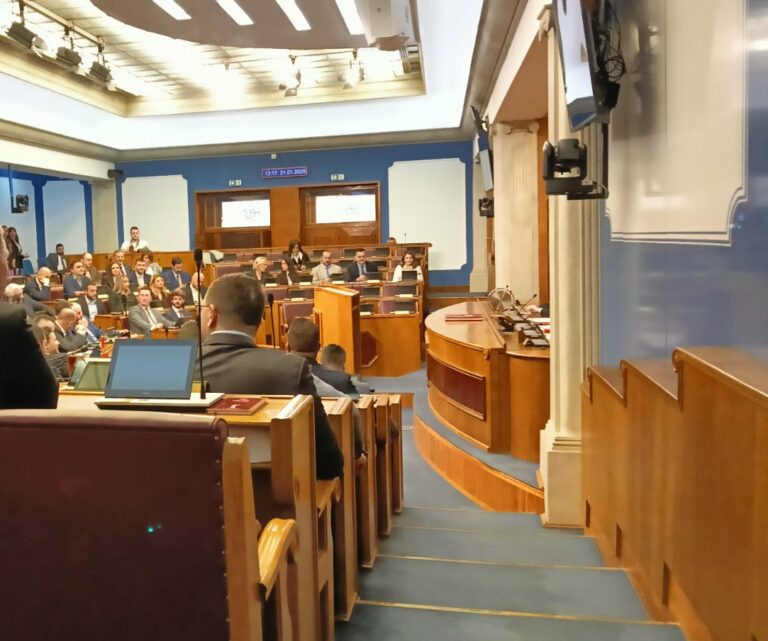 Skupština 7. aprila o državnim simbolima