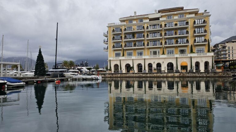 U Tivtu 19 odsto više turista nego prethodne godine