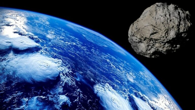 NASA upozorava: Asteroid veličine zgrade danas prolazi blizu Zemlje