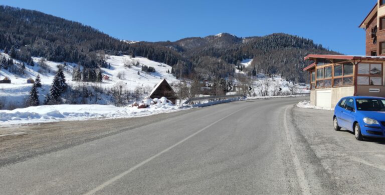 AMSCG: Oprezna vožnja prilagođena promjenljivim vremenskim uslovima