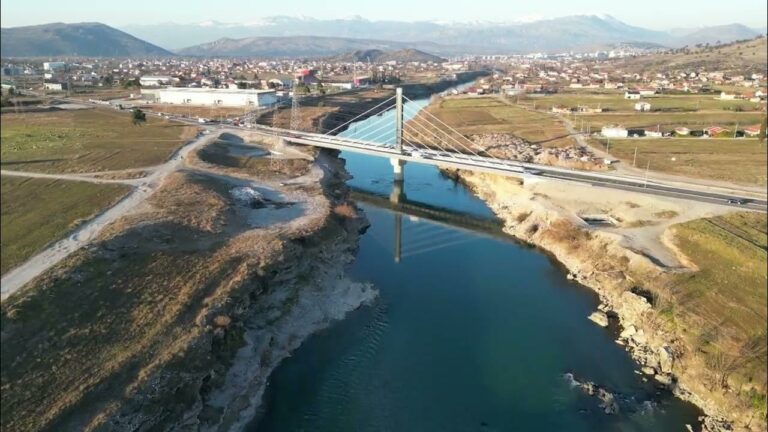 Nestala Podgoričanka sa djetetom, pronađeno vozilo kod mosta Luča