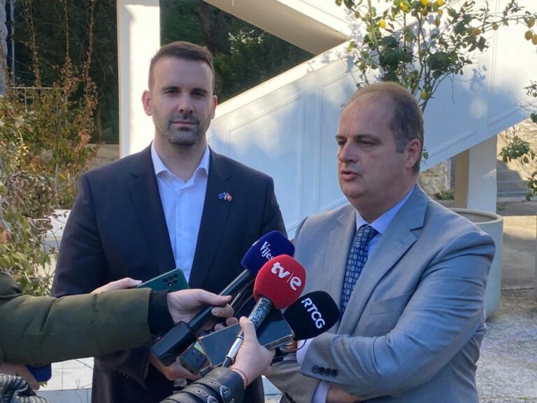 Spajić: Alabar odustaje od nekoliko plaža i prepušta ih našim građanima