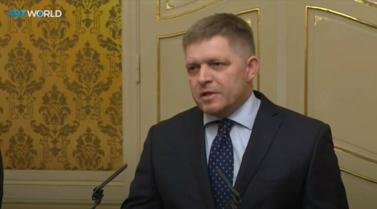 Fico: Idem u Moskvu i tačka, prijetnje Zelenskog neprihatljive