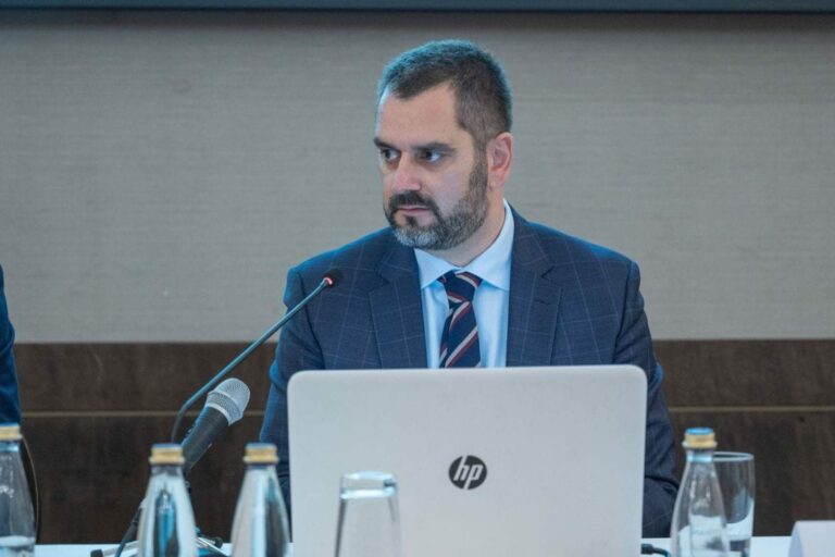 Vuković: Spajić je usputni premijer, sad se vrši pritisak na sve koji misle drugačije