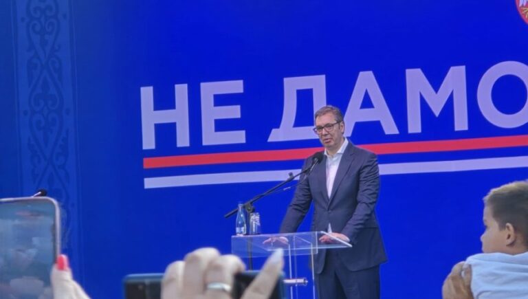 Vučić iz Niša poručio studentima u blokadi: Ne zanimaju me više vaši zahtevi, slušam samo narod!