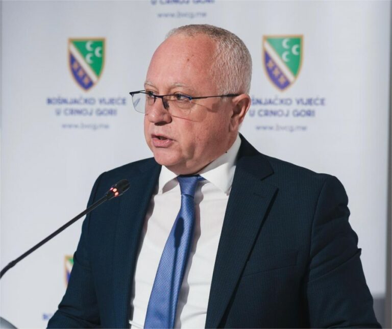 Mustafić: Spajić da pohvali a ne problematizuje imenovanje Krivokapića