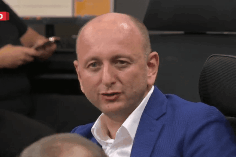 Knežević: Neki bi više voljeli da je izgorela Crna Gora, nego što je srpski helikopter gasio vatru