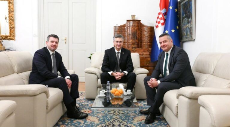 Plenković Vuksanoviću: Hrvatska uz Hrvate u Crnoj Gori