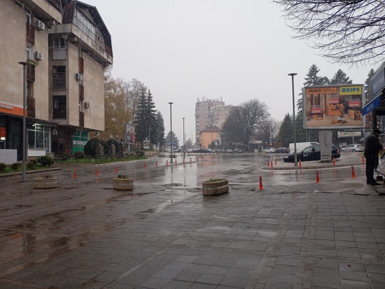 Danas oblačno, povremeno uz slabu do umjerenu kišu
