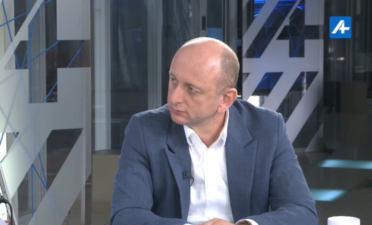 Knežević: Spajić da stavi moratorijum na izgradnju kolektora dok ugovor i projekat ne ugledaju svjetlost dana