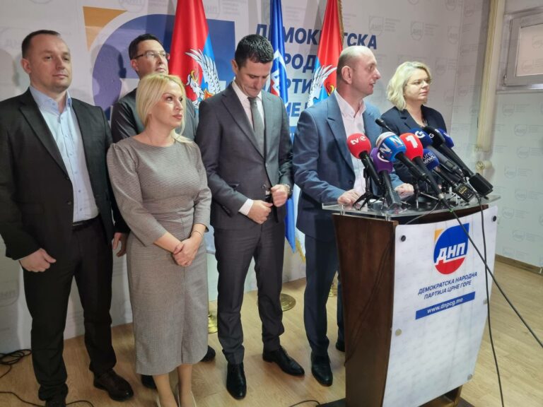 DNP neće učestvovati u radu Skupštine Glavnog grada: Mujović da podnese ostavku