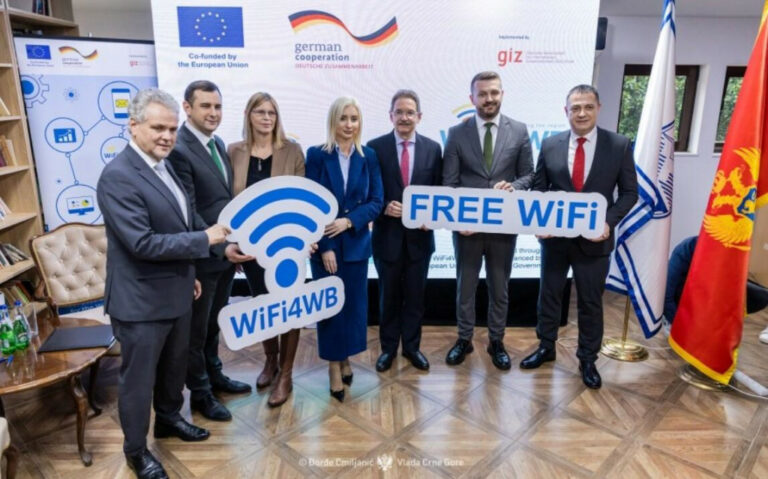 Besplatan javni Wi-Fi u 24 opštine