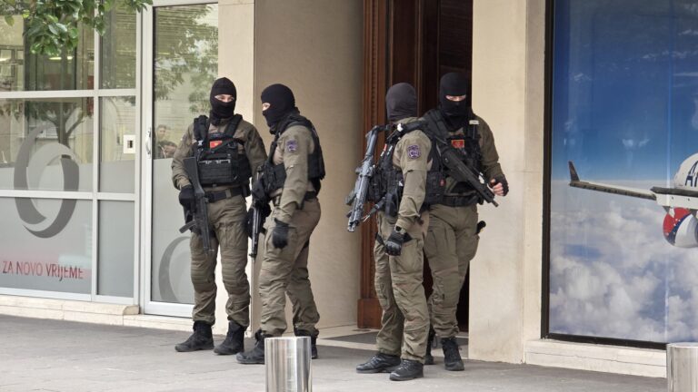 Državna tajna ima li „tunela“ od stana do banke