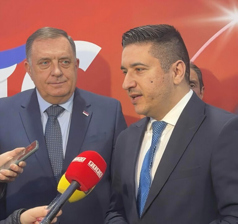Dajković: Sramota što premijer Milojko Spajić čestita dan takozvanog Kosova, dok istovremeno odbija da čestita Dan Republike Srpske