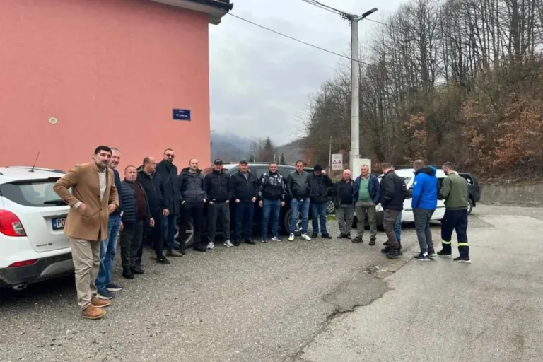 Drvoprerađivači upozorili: Dozvole za sječu do 15. maja ili blokada saobraćajnica