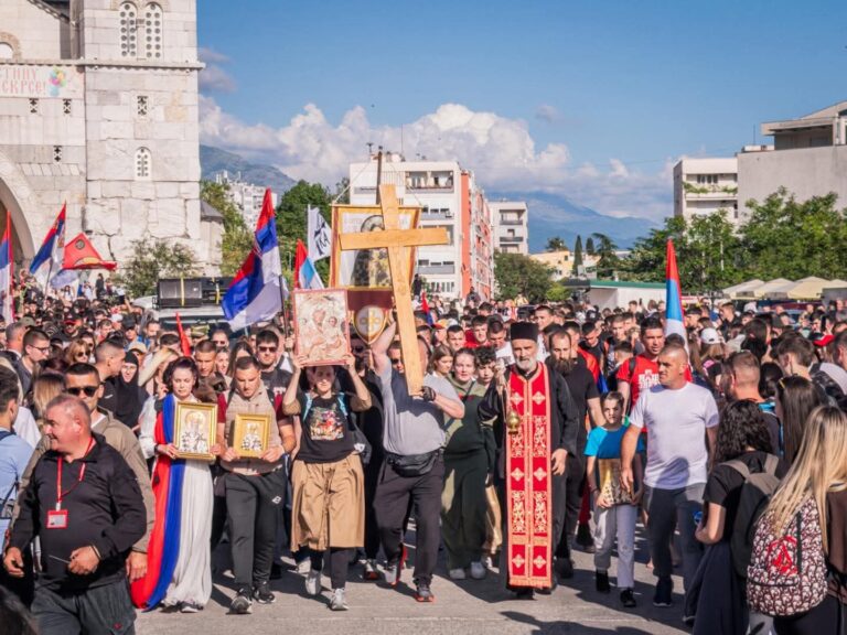 Molitvom i ljubavlju u srcu u susret našem Svetom ocu Vasiliju