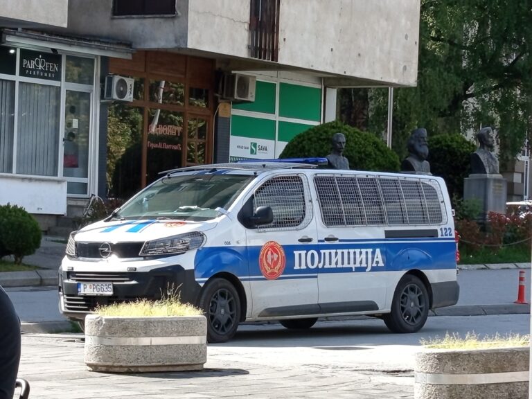 Krivična prijava protiv Podgoričanina: Prevozio tekstilnu robu vrijednu skoro 40.000 eura bez dokumentacije
