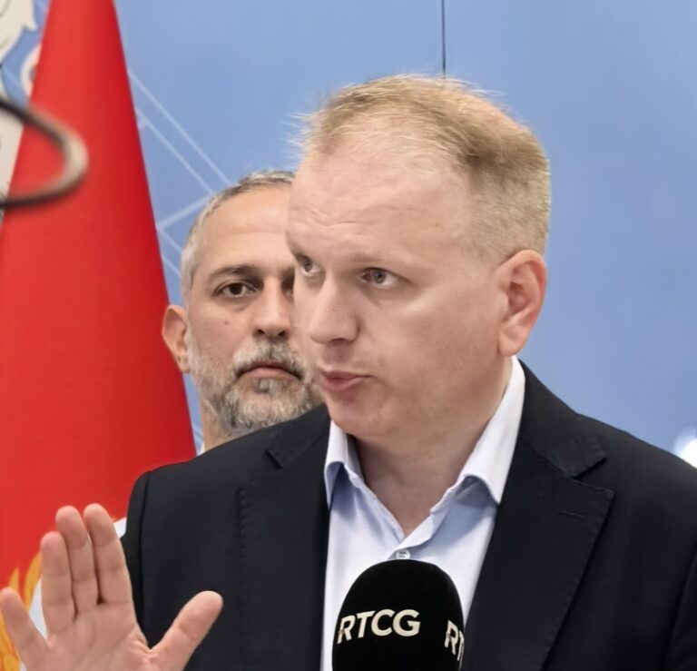 Perić kandidat za predsjednika Skupštine Glavnog grada, potpisnici iz redova Preokreta, ES i DPS